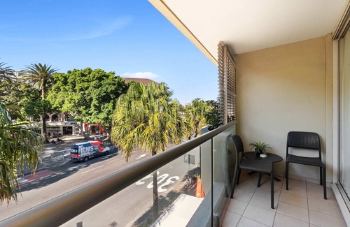 Manly Apartment | Magical Manly Summary