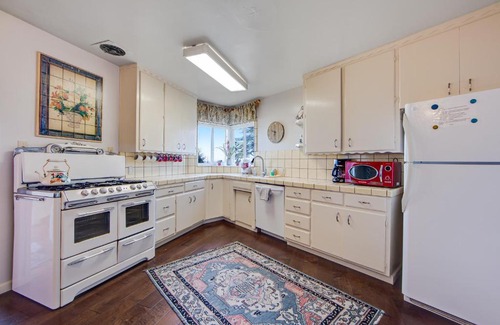 Westside Santa Cruz House | Magical Oasis