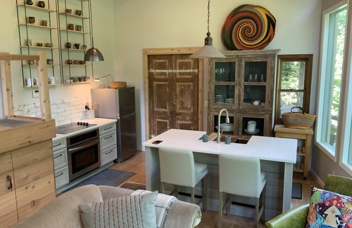 Burnsville Apartment | Magical River Wonderland