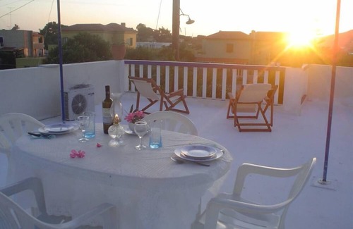 Posidonia House | MAGICAL SYROS-QUEEN OF THE CYCLADES - RELAX IN THE INTENSE BLUE-