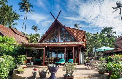 Bang Po Villa | Magical Thai Style Beachfront Villa