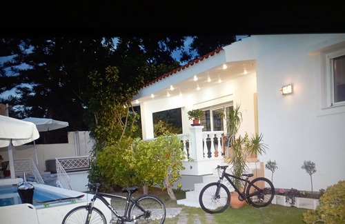 Karteros Villa | Magical Villa Karteros, near the beach