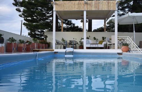 Karteros Villa | Magical Villa Karteros, near the beach