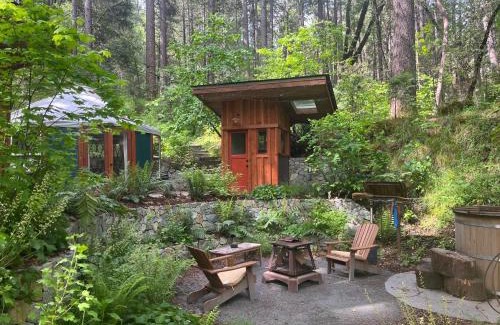 Nevada City Other | Magical Yurt in the woods - 2 miles from town