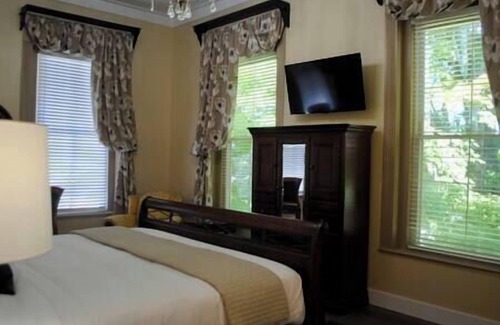 Jefferson City Apartment | Magistrate Rm, The Lodge at Old City Hall