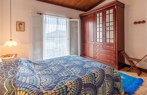 Caieira House | Magnífica Casa, com Praia Particular, em Angra