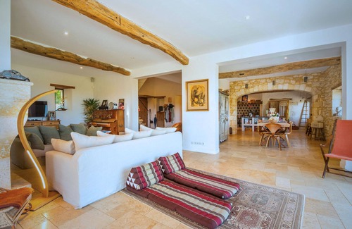 Saint-Orens-Pouy-Petit House | Magnificent stone house: a true homecoming in this fabulous site