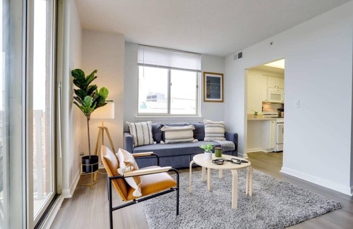 Ballston Apartment | Magnific Space at Ballston w/Gym