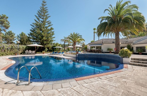 Verdizela Villa | Magnific Villa With Very Big Pool/Tennis Court/Exotic Garden (4000 m^2)
