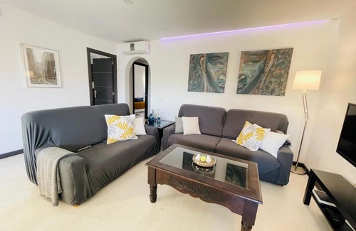 Urbanizacion Costabella House | Magnifica vivienda en Marbella