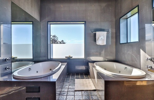Brenton-on-Sea House | Magnificant Villa with views on the Garden route, Knysna South Africa