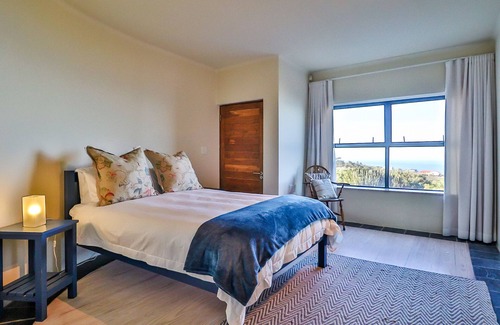 Brenton-on-Sea House | Magnificant Villa with views on the Garden route, Knysna South Africa