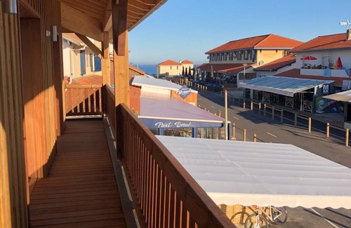 Saint-Girons Plage Apartment | Magnificent Loft 200 metres from Saint Girons beach, sleeps 9
