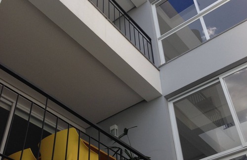 Simoes Lopes Apartment | Magnificent 2 Bedroom Central Apartment
