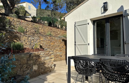 La Croix-Valmer Apartment | Magnificent apartment with sea view just a few minutes from the beach