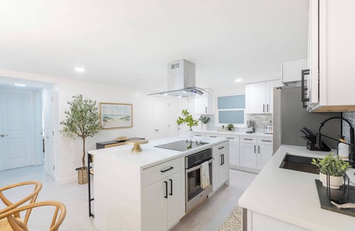 New Smyrna Beach Condo | Magnificent Beach Front Condo - Flagler Ave - 111