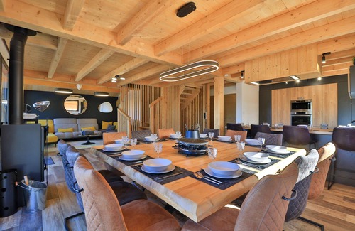 Les Orres Ski Chalet | Magnificent Chalet Les Orres 1600m +Jacuzzi + Sauna