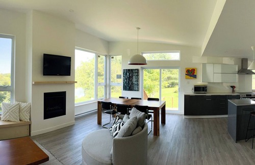 Bromont House | Magnificent completely refurbished house in Bromont