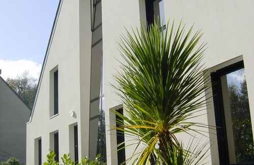 Nivillac Villa | Magnificent contemporary house
