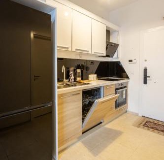 Vake-Saburtalo Apartment | Magnificent Diamond Duplex