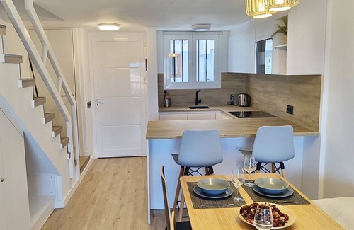 El Madronal Apartment | Magnificent duplex renovated in Parque Santiago II