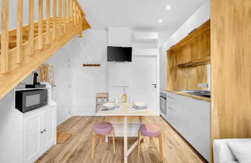 Saint - Michel Apartment | Magnificent duplex very well located