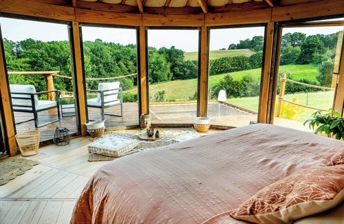 Senac Bed & Breakfast | Magnificent Ecolodge in the heart of the Hautes-Pyrénées.