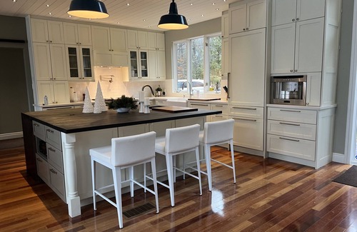 Douro-Dummer House | Magnificent Executive Lake House on White Lake