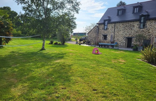 Miniac-Morvan House | Magnificent farmhouse near Saint Malo