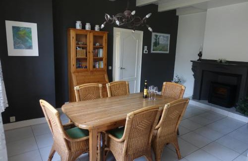 Boeicop House | Magnificent farmhouse in Central Holland 4A & 2C