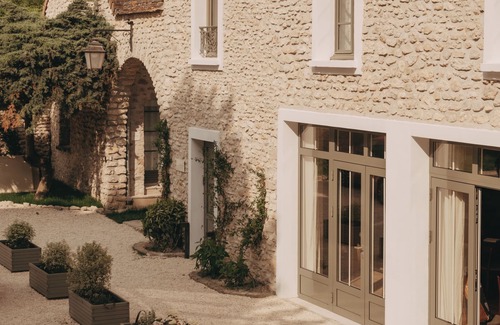 Saint-Hilaire House | Magnificent house with pool and Nordic bath - 15 rooms