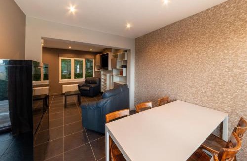 Tilff House | Magnificent holiday home with hot tubs