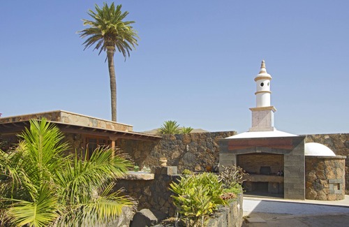 Los Valles Villa | Magnificent house in the countryside, very quiet.