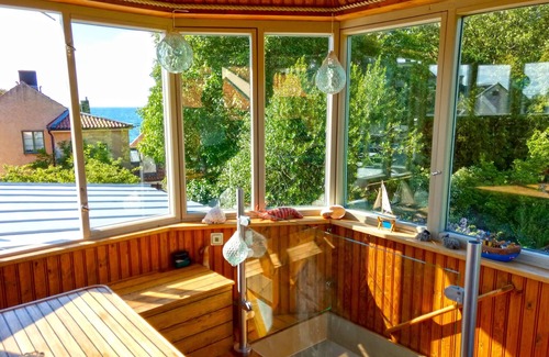Innerstaden Villa | Magnificent house with a beautiful garden