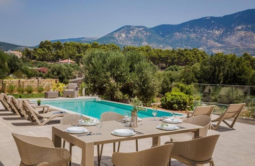 Pesada Villa | Magnificent Kefalonia Villa | 3 Bedrooms | Villa Montagna & Mare | Private Pool.