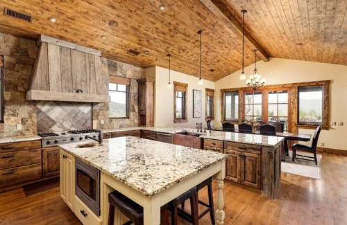 Carbondale House | Magnificent Mountain Home in River Valley Ranch