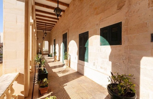 Sliema Apartment | Magnificent Palazzo Suites in the heart of Sliema