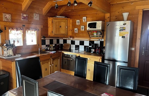 Erckartswiller Ski Chalet | Magnificent, quiet Lison chalet with private SPA.