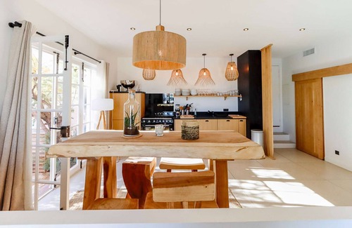 Port Grimaud Apartment | Magnificent renovated apartment in Port Grimaud - terraces and 9m mooring