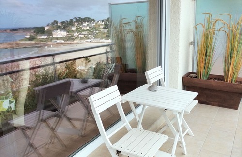 Perros-Guirec Apartment | MAGNIFICENT SEA VIEW in Perros Guirec: Archipelago 7 Islands, beach, pointe de ploumanach