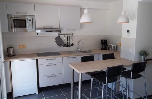 La Capte Apartment | MAGNIFICENT STUDIO Presqu'île de Giens, with Terrace (17m2), 50m from the sea
