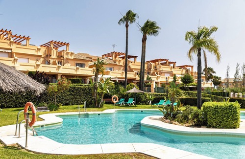 Buenas Noches House | Magnificent townhouse, close to two towns, hospital and bus stop.