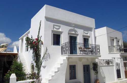 Chalkio House | Magnificent Traditional Two-Storey House In The Heart Of Naxos