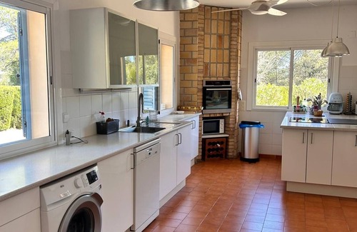 Xativa Villa | Magnificent villa for 10 people with very large swimming pool and tennis court