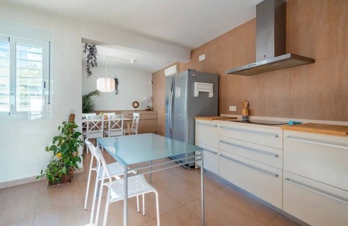 Guillena Villa | Magnificent Villa with large pool and garden with 100% private views in Seville