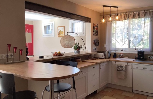 Manosque Villa | Magnificent villa with terrace Enjoy your vacations