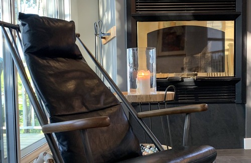 Saint-Raymond Ski Chalet | Magnificent waterfront cottage with spectacular views