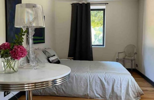 Boulazac-Isle-Manoire Apartment | Magnifique Loft Avec Piscine