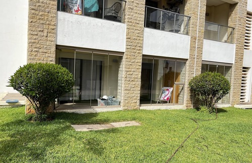 Plage des Nations Apartment | Magnifique appartement Rez de jardin plage des nations