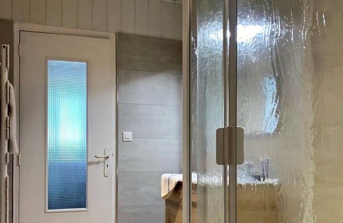 Greoux-les-Bains House | Magnifique Appartement T2: Rez de Jardin